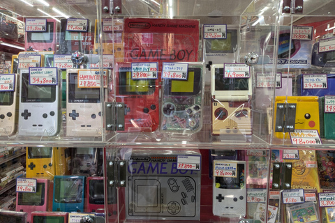 Osaka: Retro & Modern Gaming Adventure in Nipponbashi