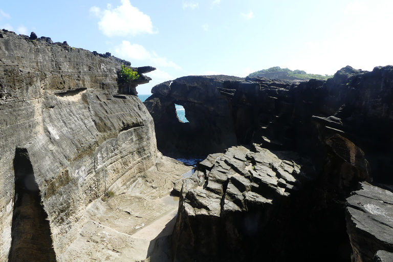 Visite de la grotte des Indiens Taino et de la plage avec transportVisite de la grotte et de la plage des Indiens Taino avec transport