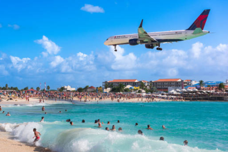 St. Maarten: Island Tour with Rum Tasting & Beach Stops