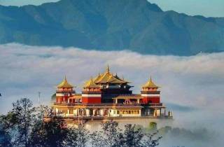 Von Kathmandu aus: 2 Stupas und das Kapan-Kloster Spirituelle Tour