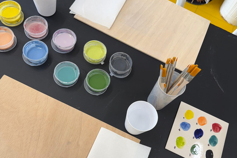 Porto: Portuguese Tile Painting Workshop with Wine