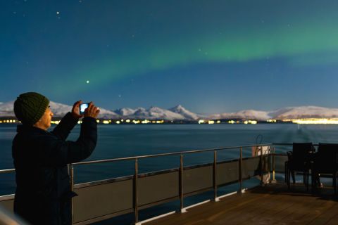 Tromsø: Electric Northern Lights Cruise