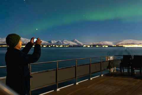 Tromsø: Electric Northern Lights Cruise