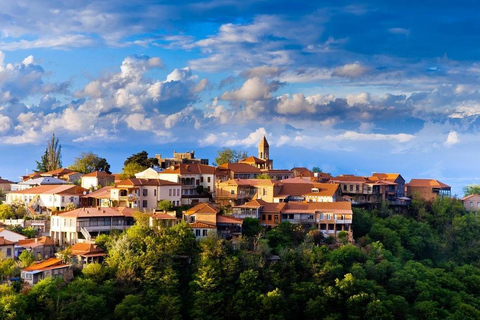 From Tbilisi: Kakheti Wine, Culture & Sighnaghi Group Tour