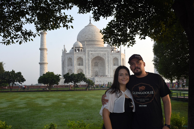 From Delhi: 6-Day Leh, Nubra Valley & Pangong Lake Tour Only Professional Tour Guide