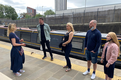 Manchester: Private City Tour with unique pub stop.