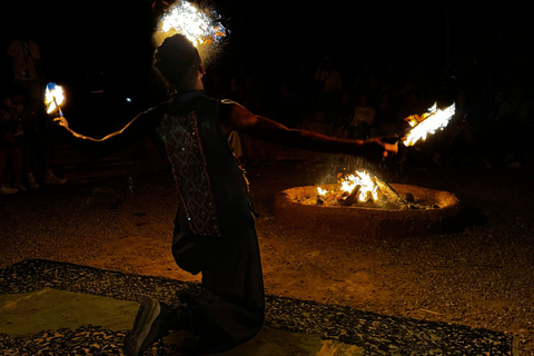 Marrakesz: Agafay Quad Tour z przejażdżką na wielbłądzie, kolacją i pokazemMarrakesz: Agafay Desert Quad Bike, Przejażdżka na wielbłądzie i Dinner Show