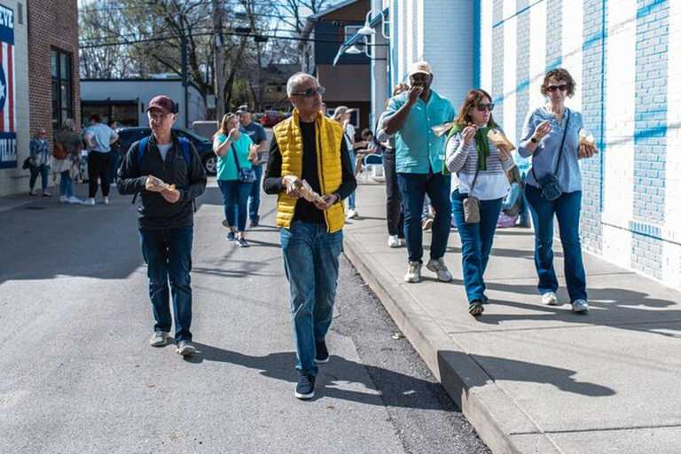 Nashville: Smaak van Nashville eten en sightseeingtour met een busje