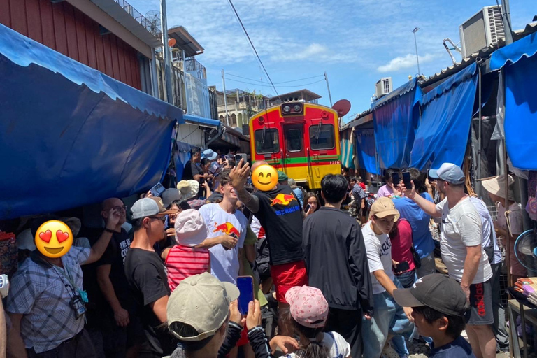 Bangkok : visite de Maeklong, Damnoen Saduak et Nakhon PathomBangkok : excursion à Maeklong, Damnoen Saduak et Nakhon Pathom