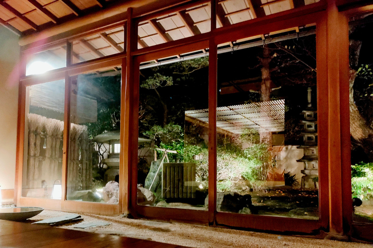 Kanazawa: Food Hopping from Ryotei Dinner to Local Bar