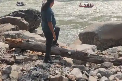 Rishikesh : Highlights Tour with River Rafting & Tastings