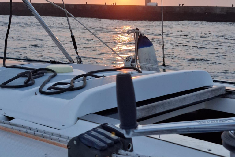Porto,cruise with magical sunset ocean,open sail drink&snack Shared Magical Sunset Ocean