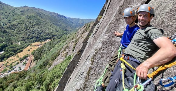 Granieten klimervaring in het Nationaal Park: Arcos de Valdevez