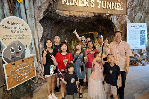 Penang: Ipoh Day Trip with Food Tasting and Boat Ride