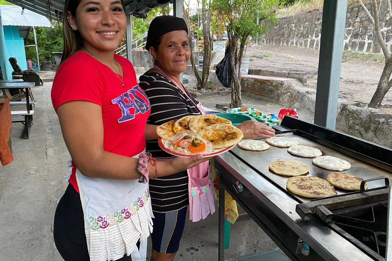 El Salvador: 8 Sites in 2 Days (Beach, Volcano, Mayan Sites, Lakes)