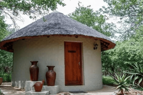 From Durban: 4-Day Zululand & Ukhahlamba Safari Tour