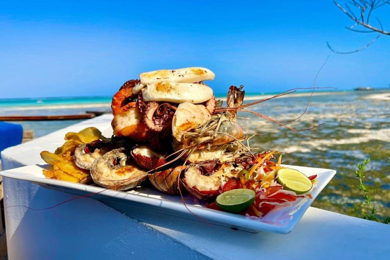 Pausa para comer, Cueva de Kuza, Playa de Paje, Restaurante The Rock