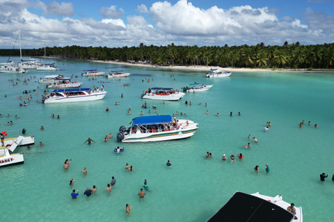 Punta Cana: Saona Relax Sightseeing Tour with More Time at the Beach Punta Cana: Saona Relax Sightseeing Tour with More Time on the Beach