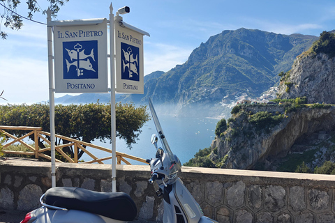 Sorrento Coast: Discover Hidden Gems by Vespa with a Buddy