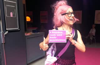 Hamburg: TITTEN-TINA'S Comedy-Reeperbahntour
