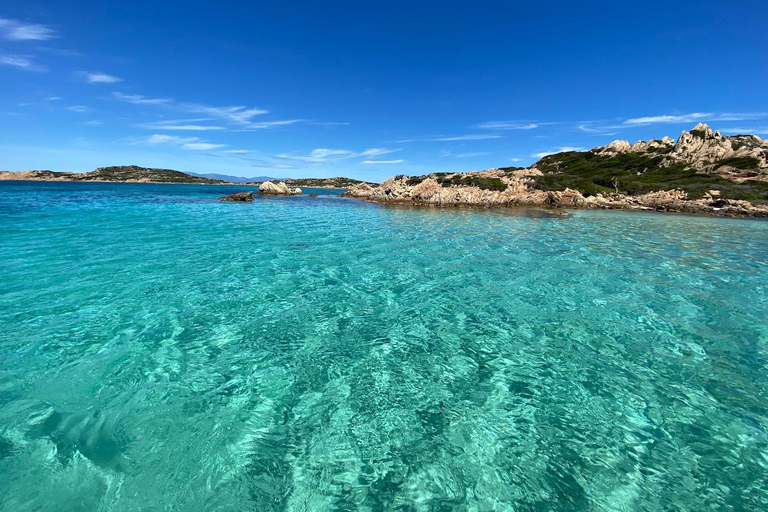 La Maddalena Archipelago: Exclusive tour in a luxury rubber dinghy. La Maddalena Archipelago: EXCLUSIVE tour in a luxury dinghy.