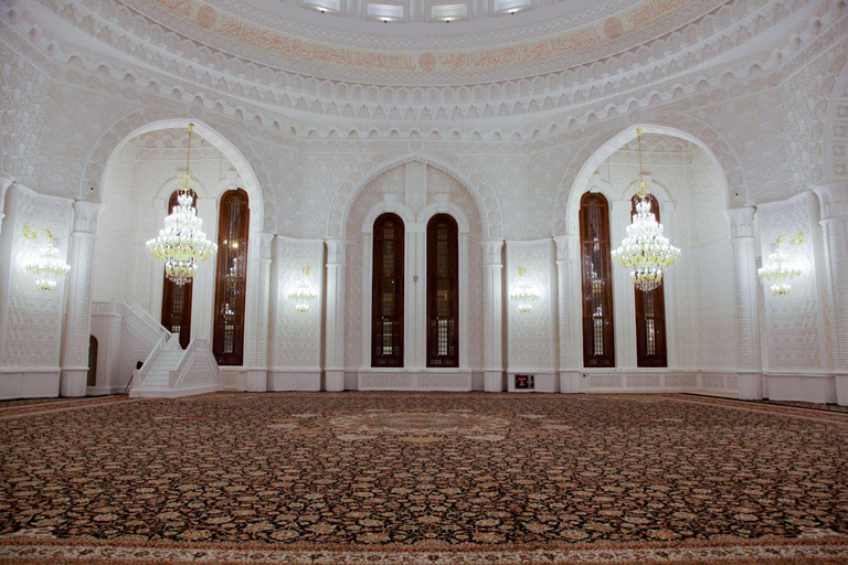 Baku: Heydar Mosque Friday Tour with Roundtrip Transfer