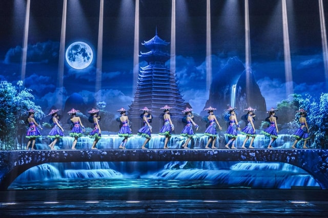 Yangshuo: Guilin Romance Park Half-Day Tour