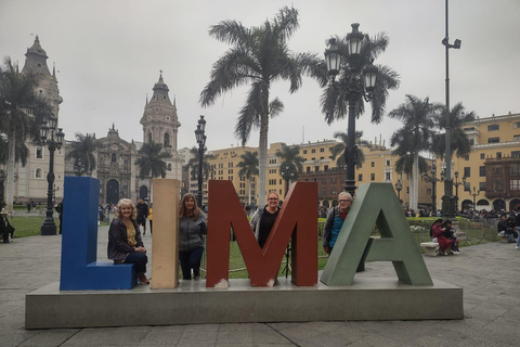 Lima: City Highlights Tour with Pisco Sour Tasting