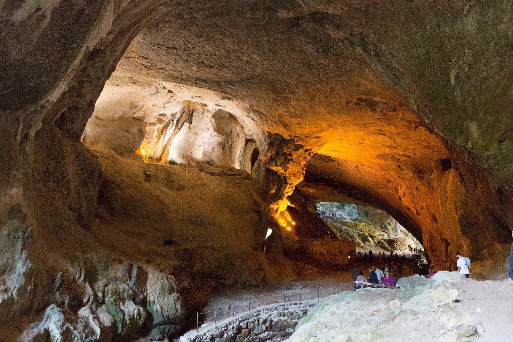 Tour durch das Baztan-Tal und die Zugarramurdi-Höhlen