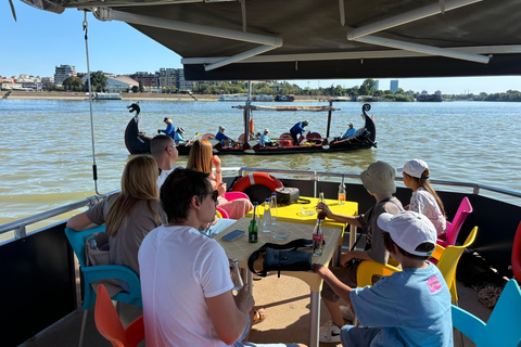 Belgrade: Catamaran Sightseeing Cruise Adventure
