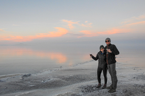 La Paz: 4-Day Uyuni Salt Flats to San Pedro de Atacama ENGLISH-SPEAKING GUIDE