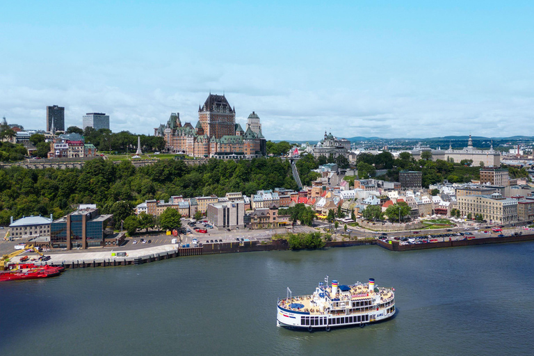 Quebec City: Guided Sightseeing Lunch Cruise