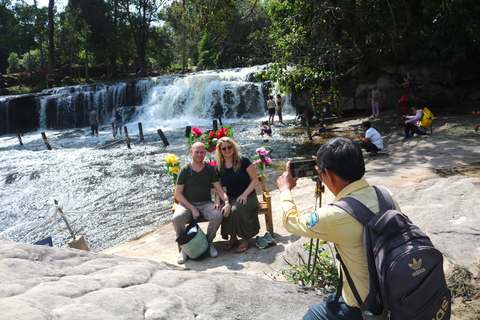 Cascada de la Montaña Kulen y Maravillas Históricas