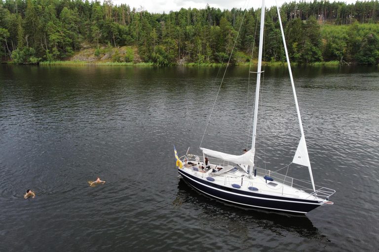 Stockholm: Private Sailing tourStockholm Sailing tour