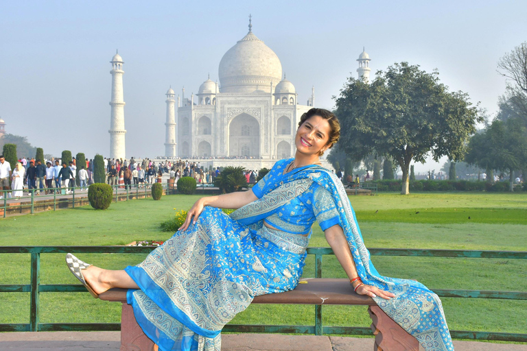 From Delhi: Taj Mahal & Agra Private Day Trip Skip-the-Line Tour with Local Expert Tour Guide Only