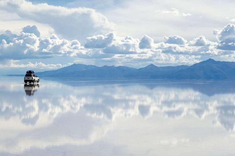 Uyuni: Excursión al Salar de Uyuni 2D/1N