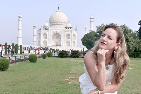 Vanuit Delhi: Taj Mahal-tour met Agra Fort en Fatehpur SikriVanuit Delhi: auto met chauffeur, gids, entree en lunch