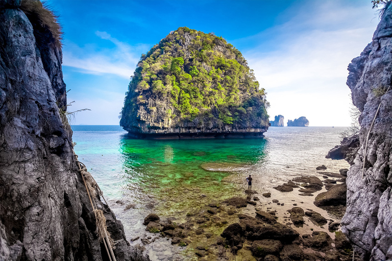 Phuket: Phi Phi and Khai Islands Boat Trip with Lunch Phuket: Phi Phi and Khai Islands Day Trip with Transfers