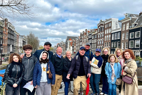 Amsterdam: Small Group Walking Tour with Fun Guide Walking Tour in Amsterdam with Enthusiastic and Fun Guide