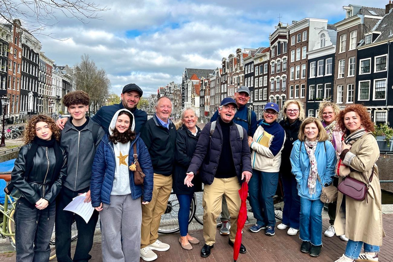 Amsterdam: Small Group Walking Tour with Fun Guide Walking Tour in Amsterdam with Enthusiastic and Fun Guide