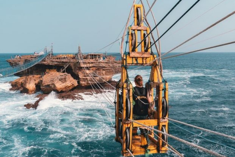 Yogyakarta: Goa Pindul, Timang Beach & Sunset Tour