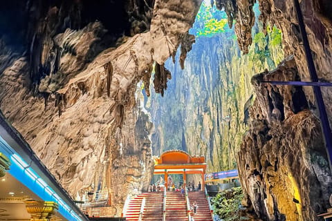 Kuala Lumpur: Batu Caves, City Park & Museum Day Trip