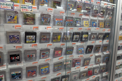 Osaka: Retro & Modern Gaming Adventure in Nipponbashi