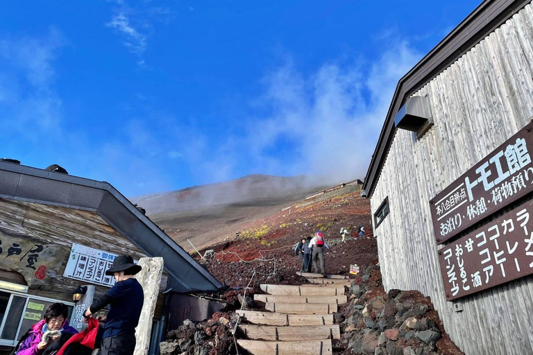 Mt. Fuji Guided Summit Climb with Mountain Hut Stay From Tokyo by Public Transit
