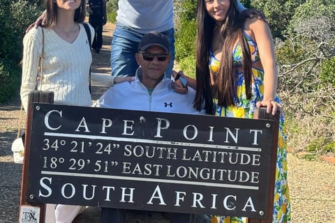 Cape Town: The Ultimate Cape Peninsula & Penguins Circuit
