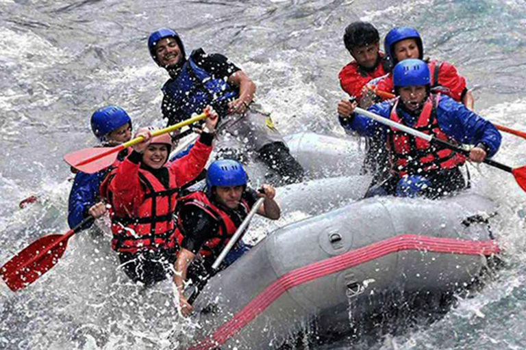 Von Kandy aus: Kelani River White Water Rafting Tour