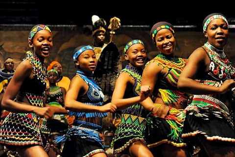 Lesedi : Visite du village culturel et initiation à la danse tribale