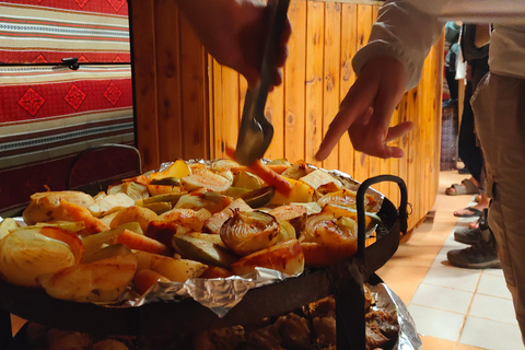 Wadi Rum: Nomadic Survival Skills, Sunset & Zarb Dinner