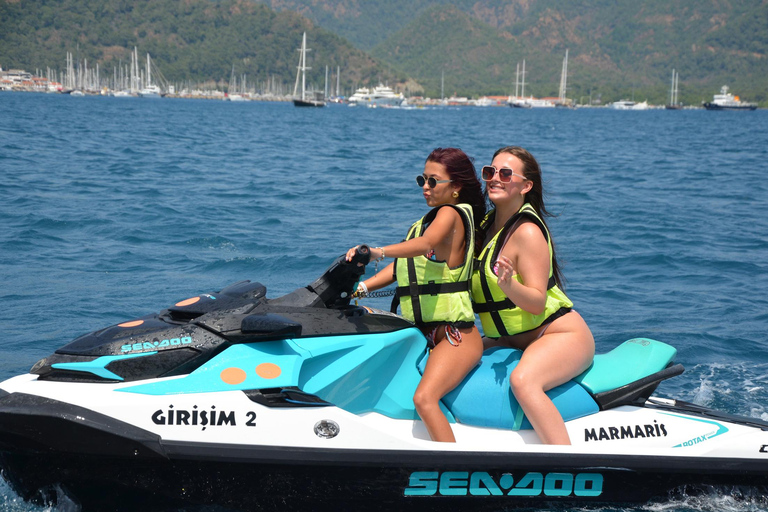 Marmaris: Watersport Jet Ski Exprience With Pickup Single Participants 30 Minutes Jetski