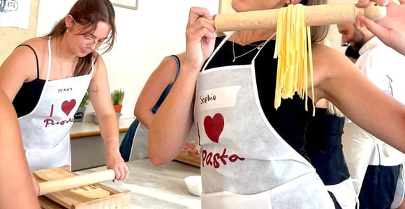 Florence: Cooking School & Pasta Museum with Wines & Dessert